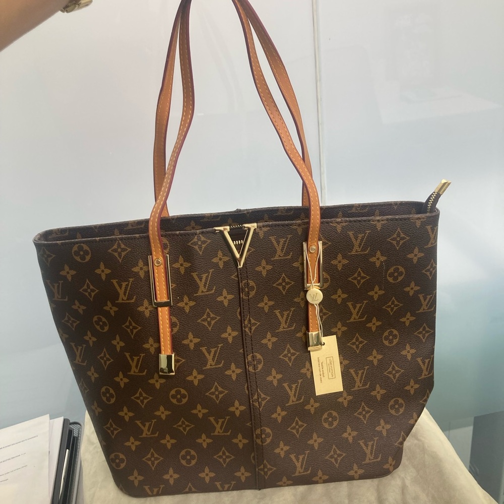 Lv printed quality bag